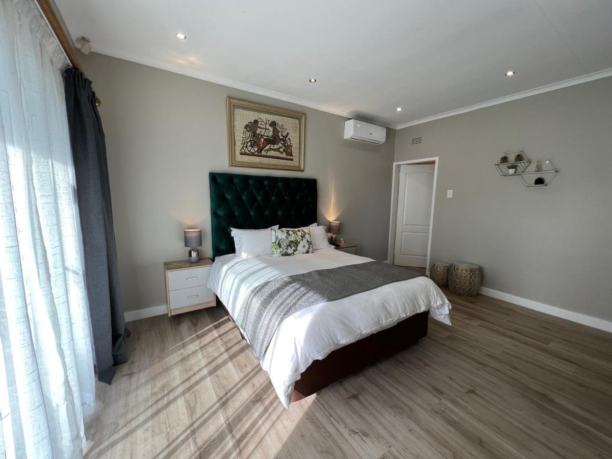 Le'Ciara Luxury Guest House Joanesburgo Exterior foto