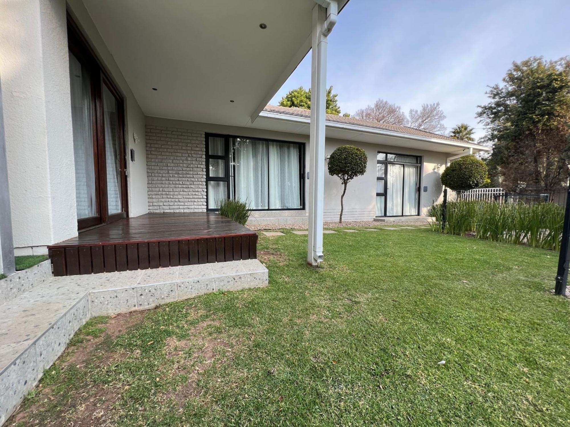 Le'Ciara Luxury Guest House Joanesburgo Exterior foto